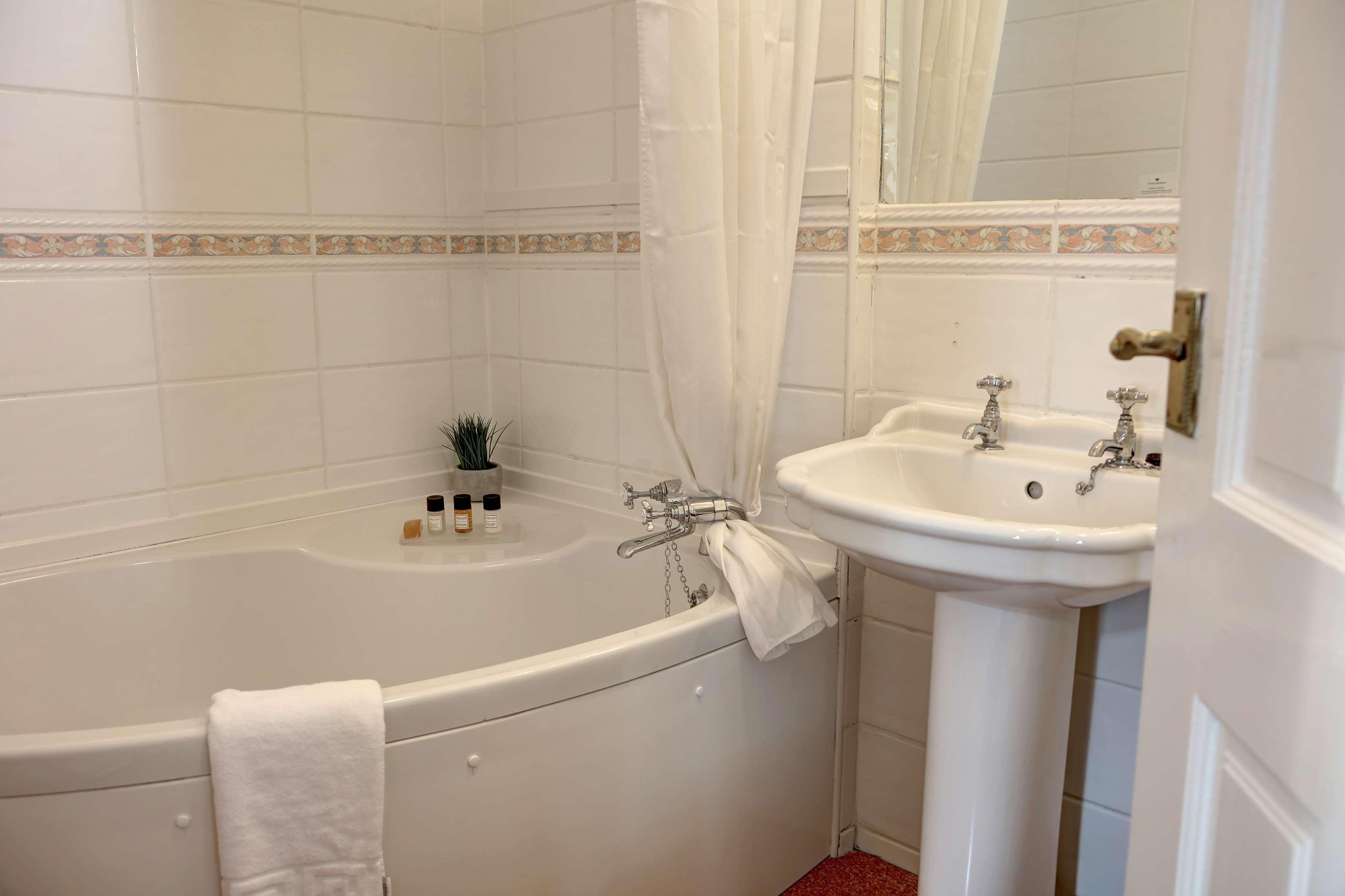 פנרית' The George Hotel חדר תמונה